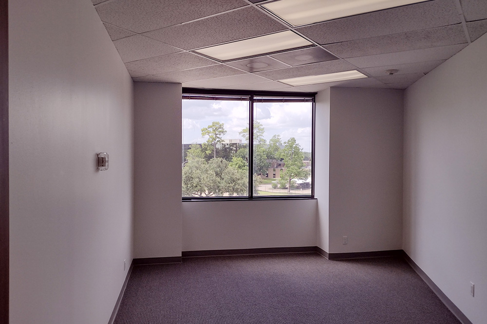 440 Benmar Drive - 41x3015-B-sm