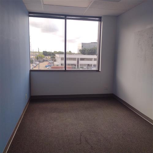 440 Benmar Drive - 41x3052-sm