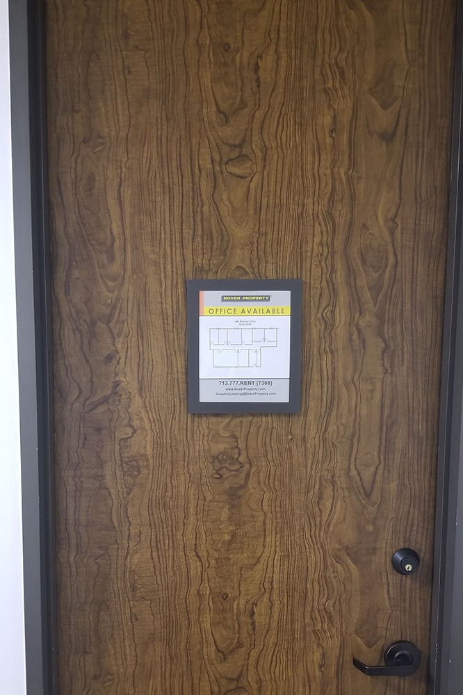 1-UI3325x41.jpg