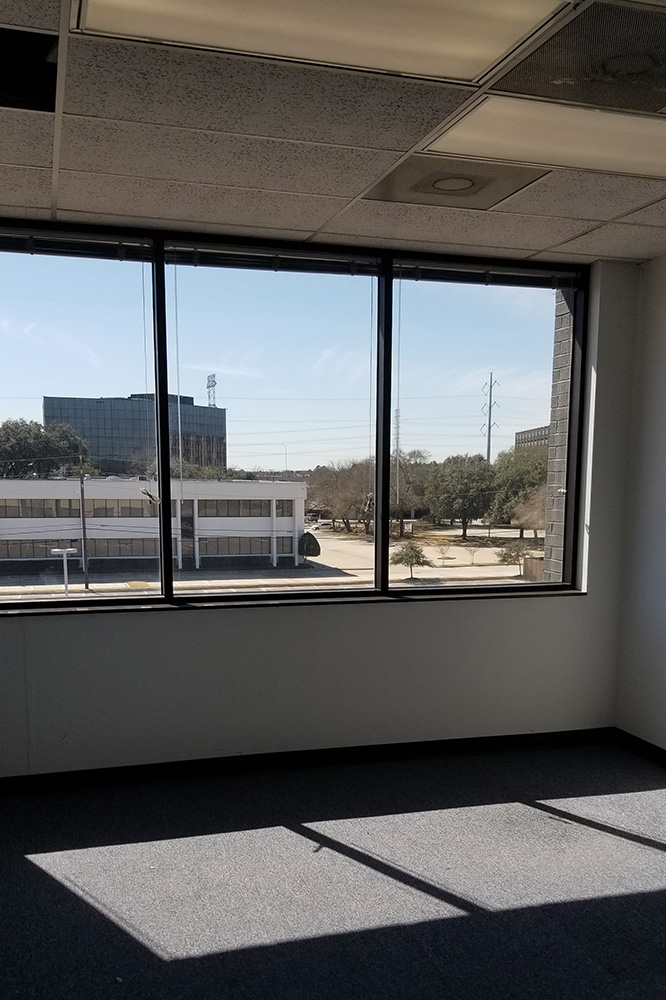 440 Benmar Drive - 41x3325-sm