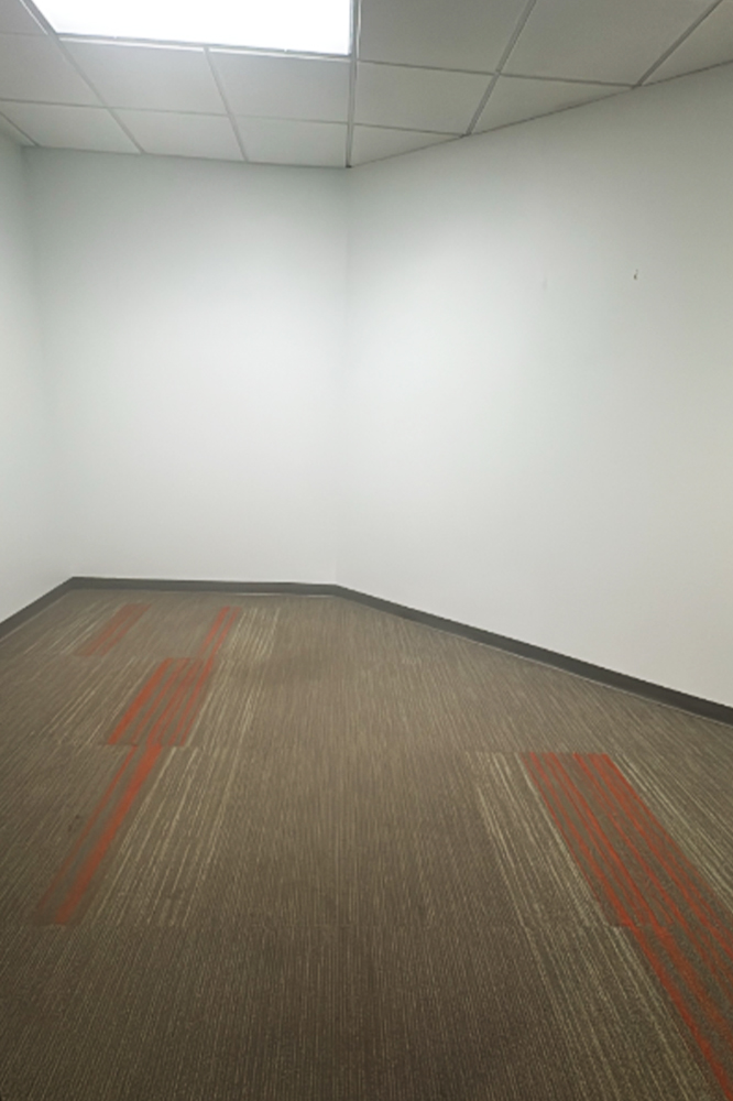 7676 Hillmont - 418x240O-sm