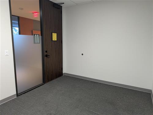 property with office space for rent at 240S, 7676 Hillmont, Houston, TX 77040, USA