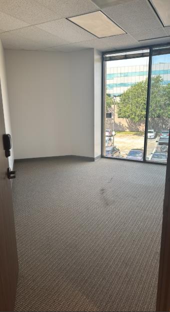 7676 Hillmont - 418x290.WS-sm