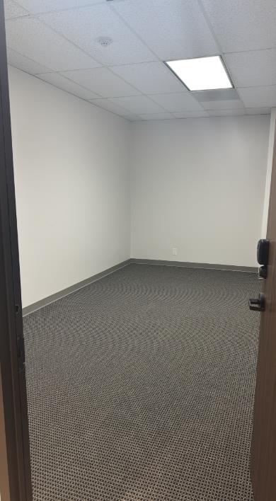 7676 Hillmont - 418x290.WS-sm