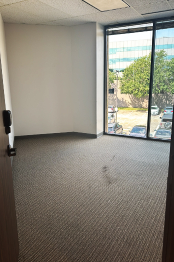 7676 Hillmont - 418x290D-sm