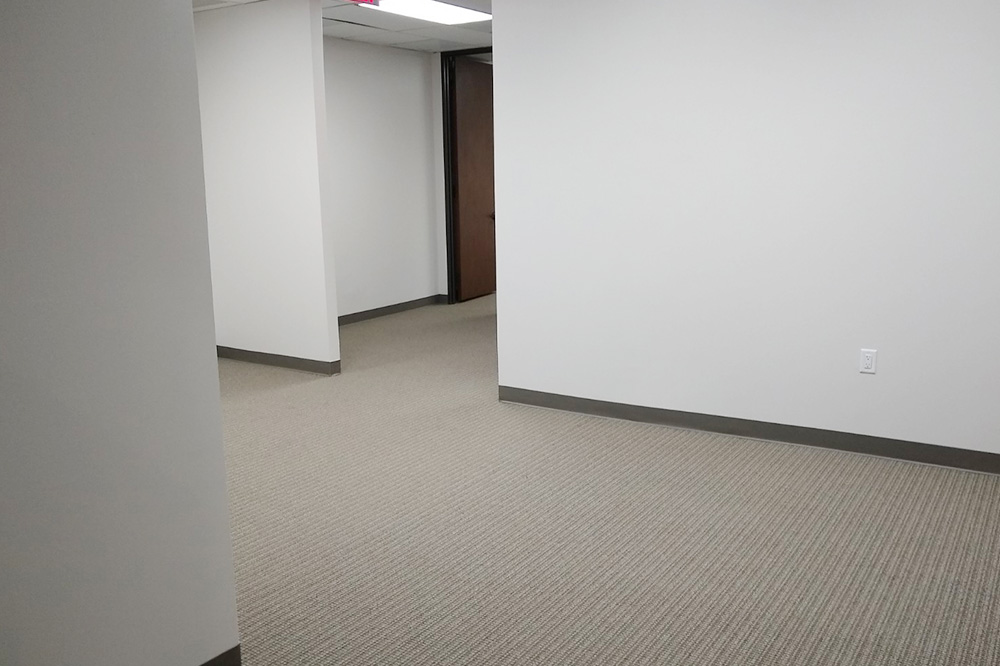 7676 Hillmont - 418x290DD-sm