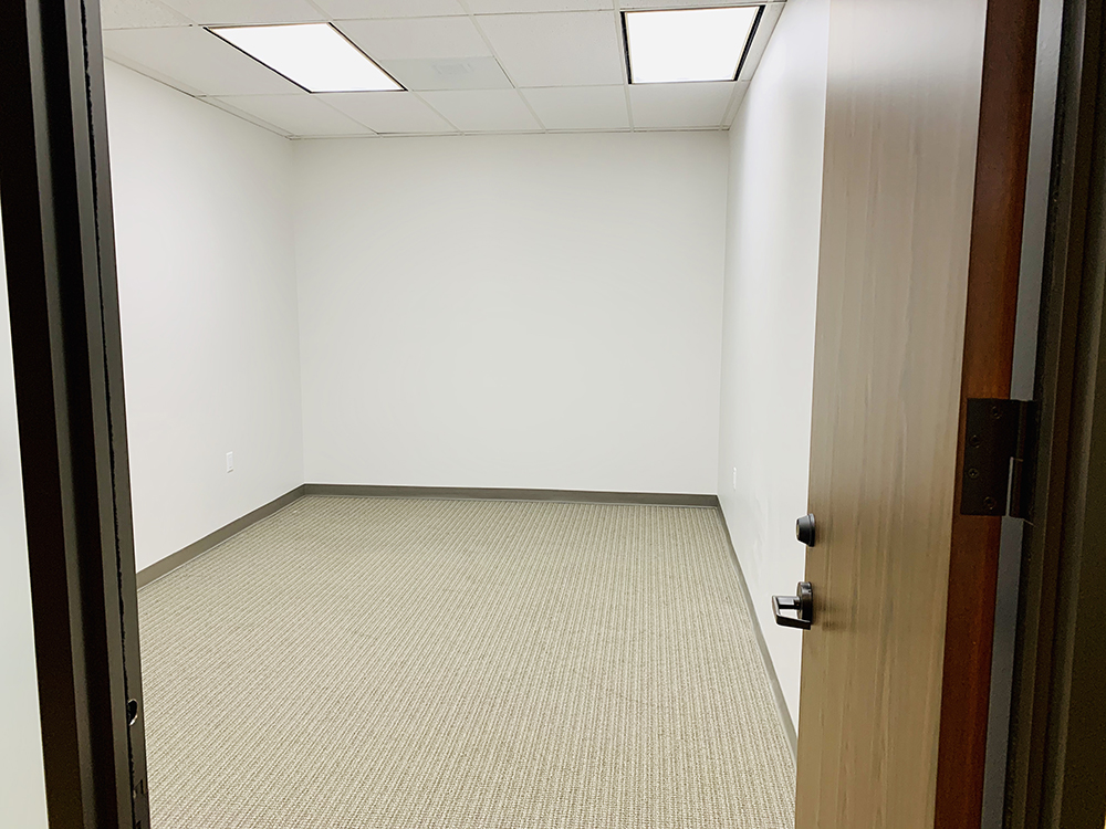 7676 Hillmont - 418x290Q-sm