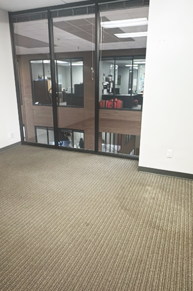 7676 Hillmont - 418x310-F-sm