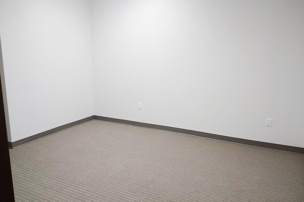 7676 Hillmont - 418x344-01-sm