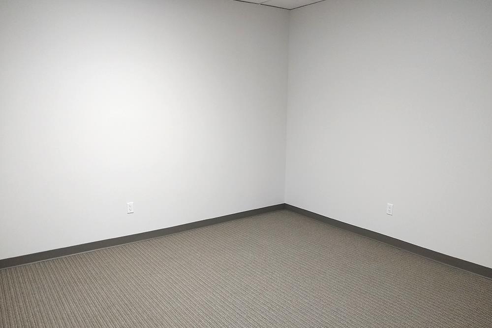 7676 Hillmont - 418x344-25-sm