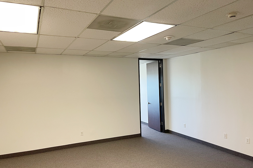 8500 N. Stemmons Fwy - 51x1000-sm