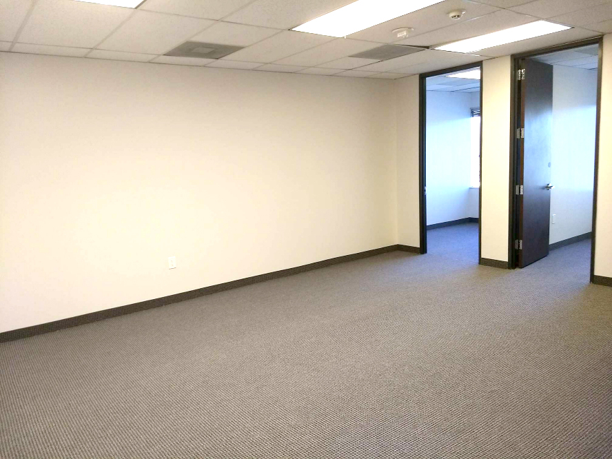 8500 N. Stemmons Fwy - 51x2045-sm