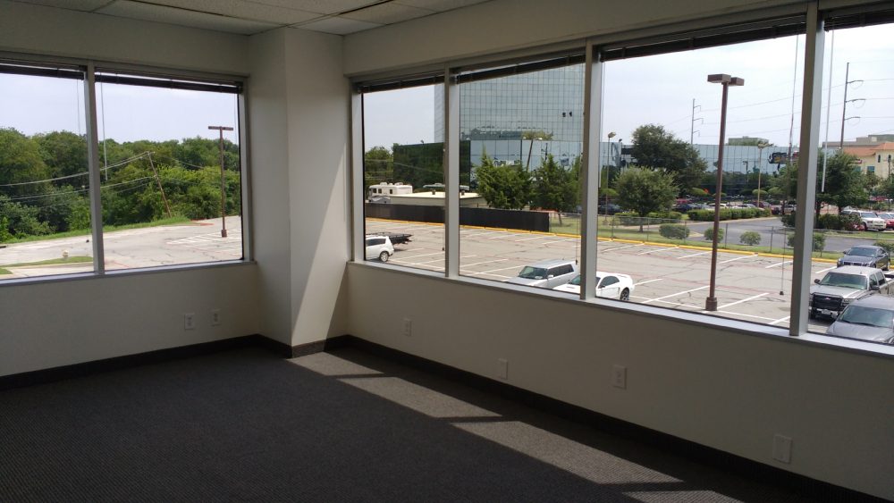 8500 N. Stemmons Fwy - 51x2057-sm