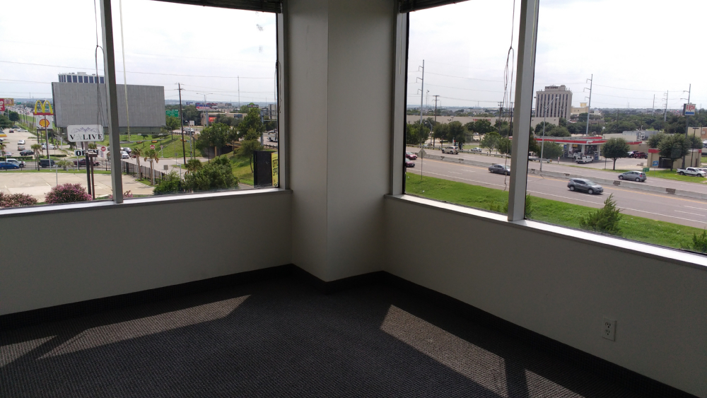3-UI4005x51.jpg