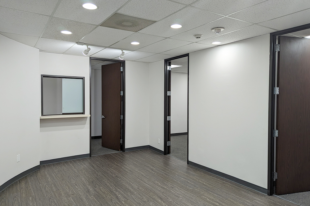 8500 N. Stemmons Fwy - 51x4050-sm