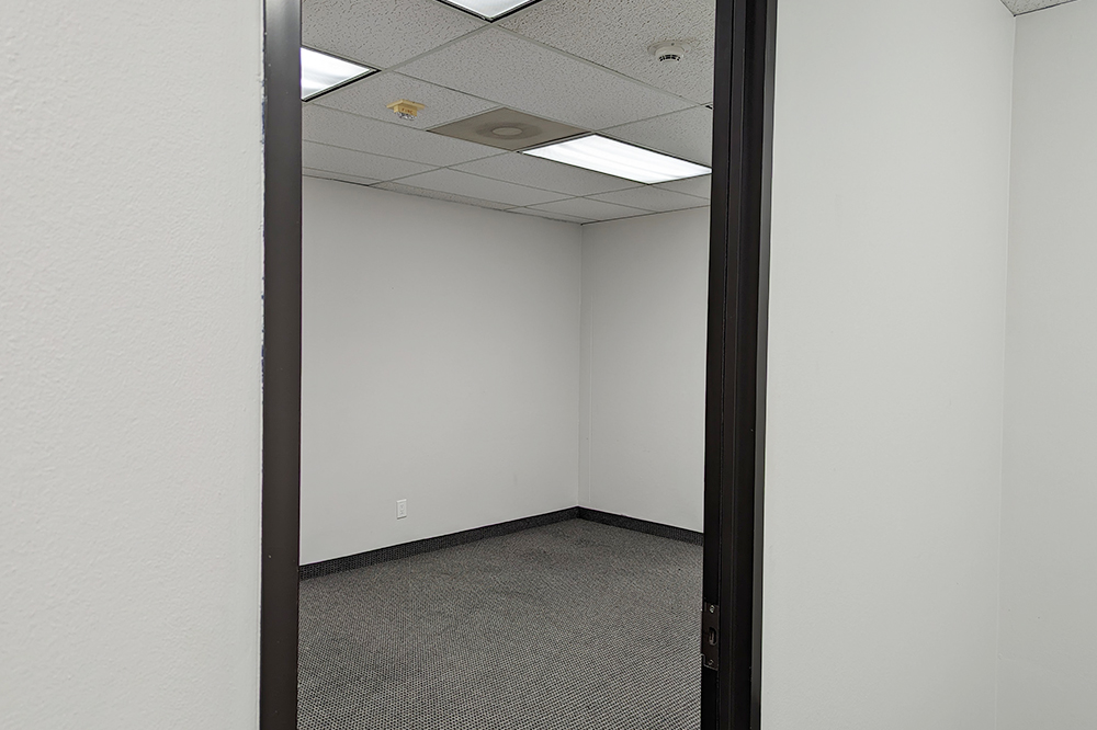 8500 N. Stemmons Fwy - 51x4050-sm