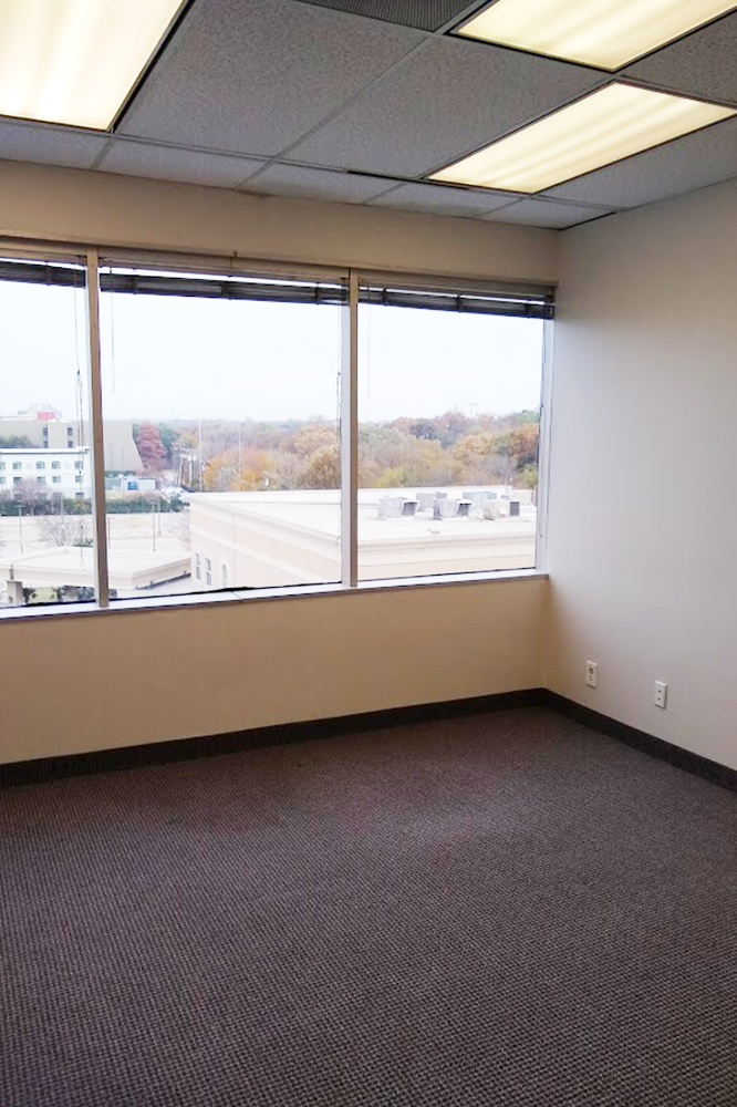 8500 N. Stemmons Fwy - 51x5040-sm