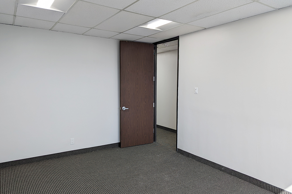 8500 N. Stemmons Fwy - 51x5060-sm