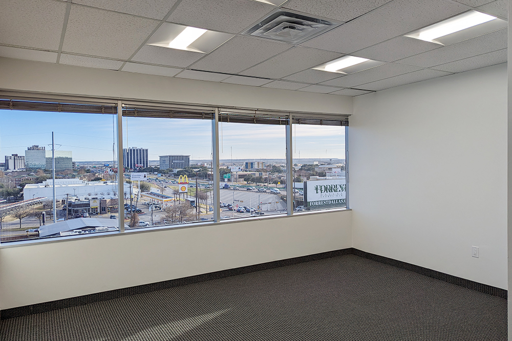 8500 N. Stemmons Fwy - 51x6065-sm