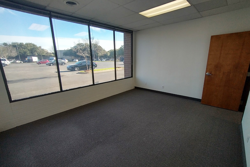 8204 Elmbrook Dr - 52x110-sm