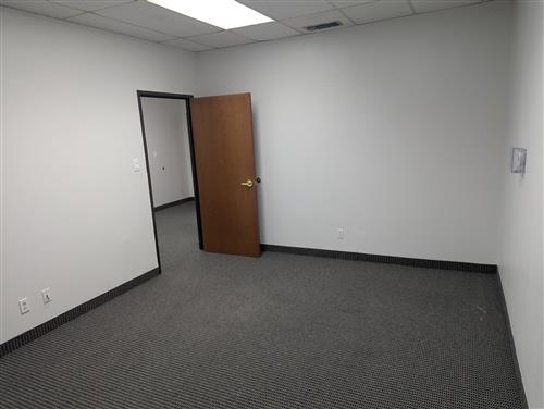 8204 Elmbrook Dr - 52x119-sm