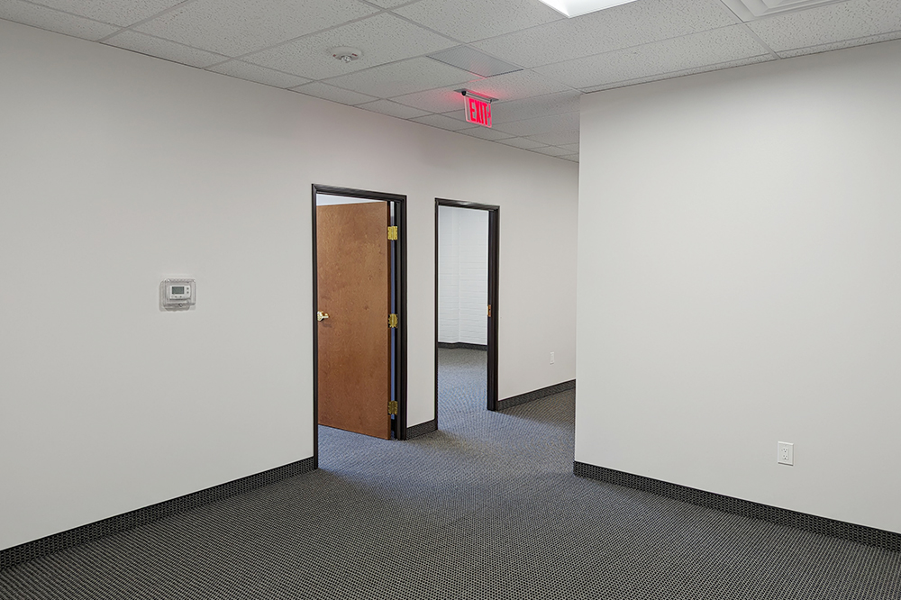 8204 Elmbrook Dr - 52x121-sm