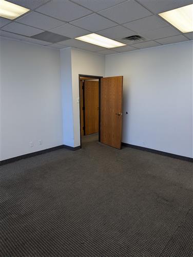 8204 Elmbrook Dr - 52x143-sm