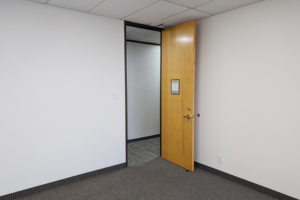 8204 Elmbrook Dr - 52x259-sm