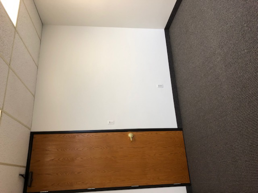 8204 Elmbrook Dr - 52x261-sm