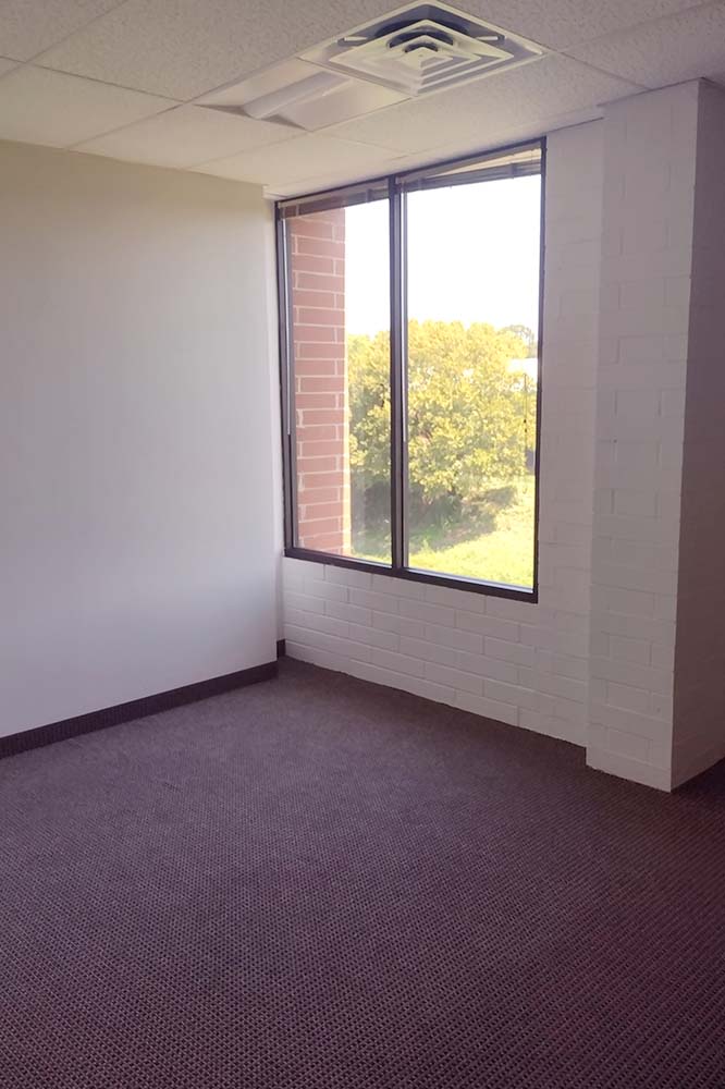 8204 Elmbrook Dr - 52x318-sm