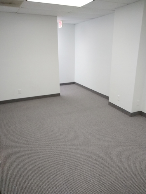 8035 E. R.L. Thornton Fwy - 53x432-sm