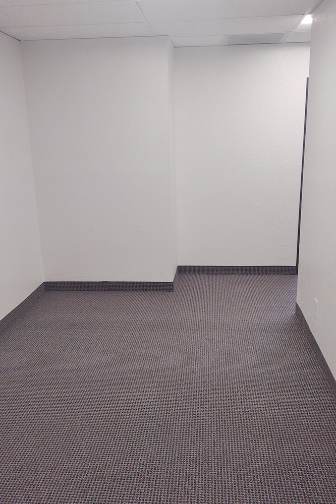 8035 E. R.L. Thornton Fwy - 53x565-sm