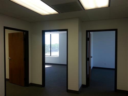 8035 E. R.L. Thornton Fwy - 53x575-sm