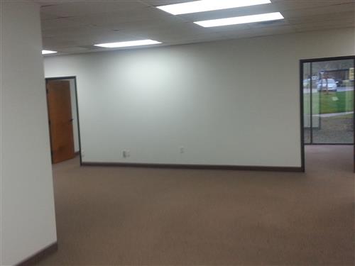 2665-2695 Villa Creek Dr - 56xA105-sm