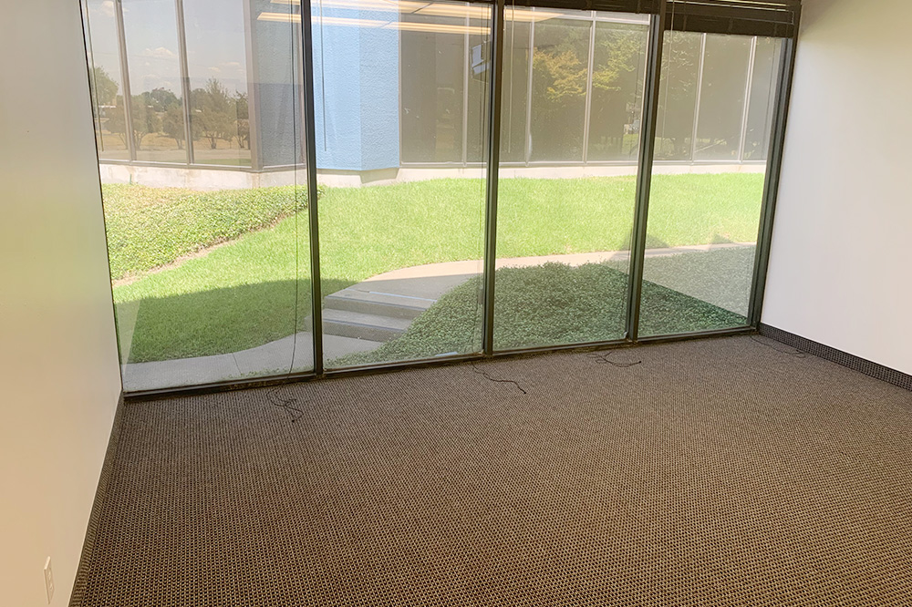 2665-2695 Villa Creek Dr - 56xA115.01-sm