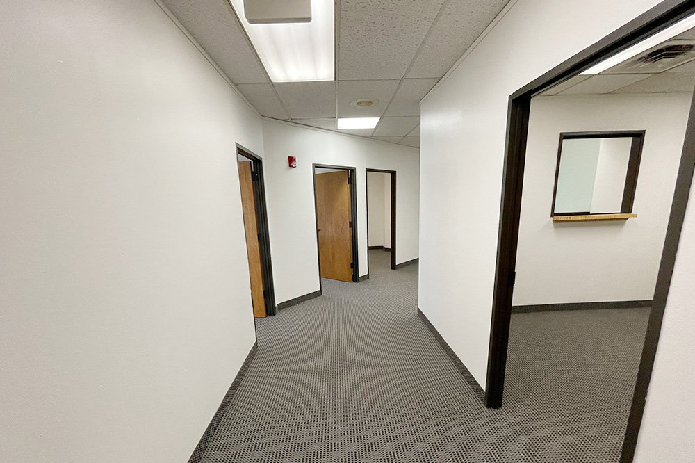 2665-2695 Villa Creek Dr - 56xA202-sm