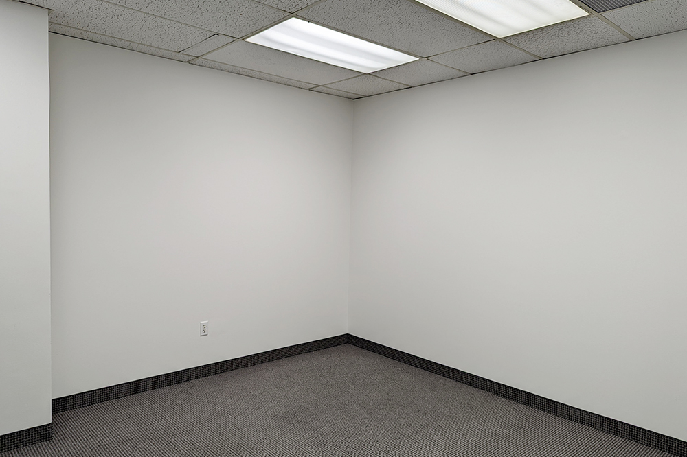 2665-2695 Villa Creek Dr - 56xA245-sm