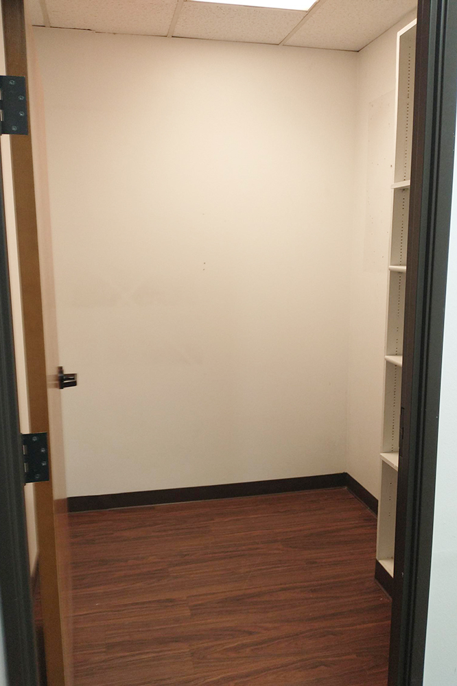 2665-2695 Villa Creek Dr - 56xA246-sm