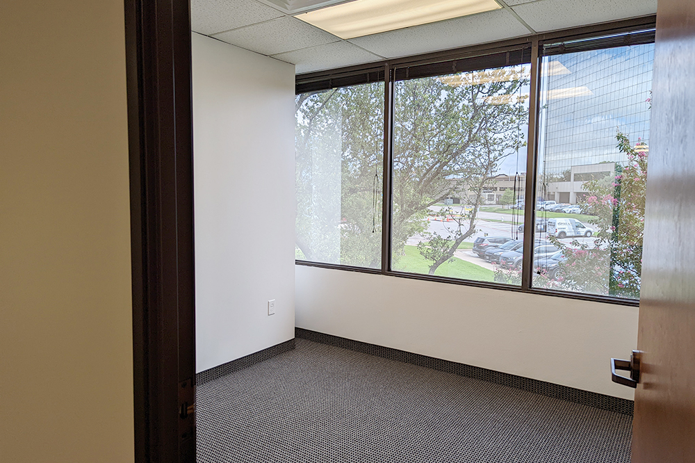 2665-2695 Villa Creek Dr - 56xA247-sm