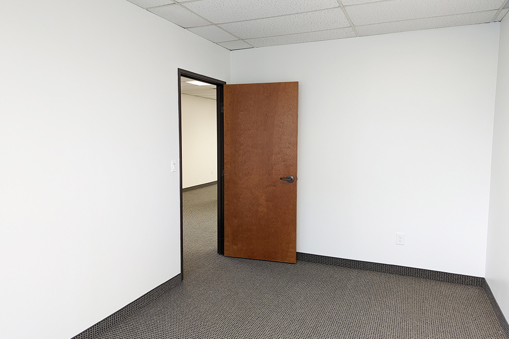 2665-2695 Villa Creek Dr - 56xA247-sm