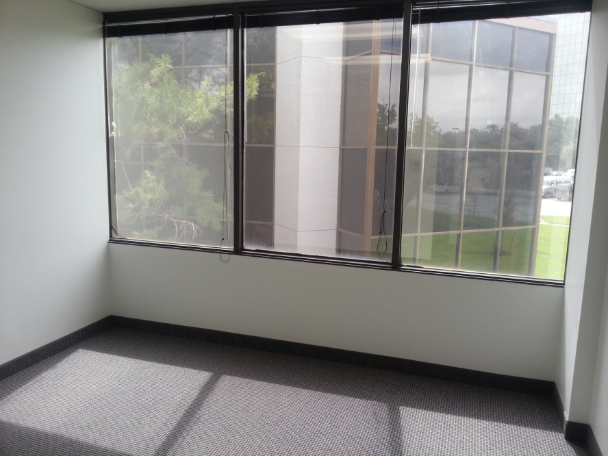 2665-2695 Villa Creek Dr - 56xA257-sm