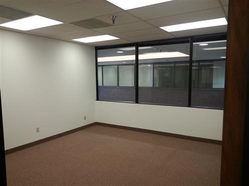 2-UI2308x57.jpg