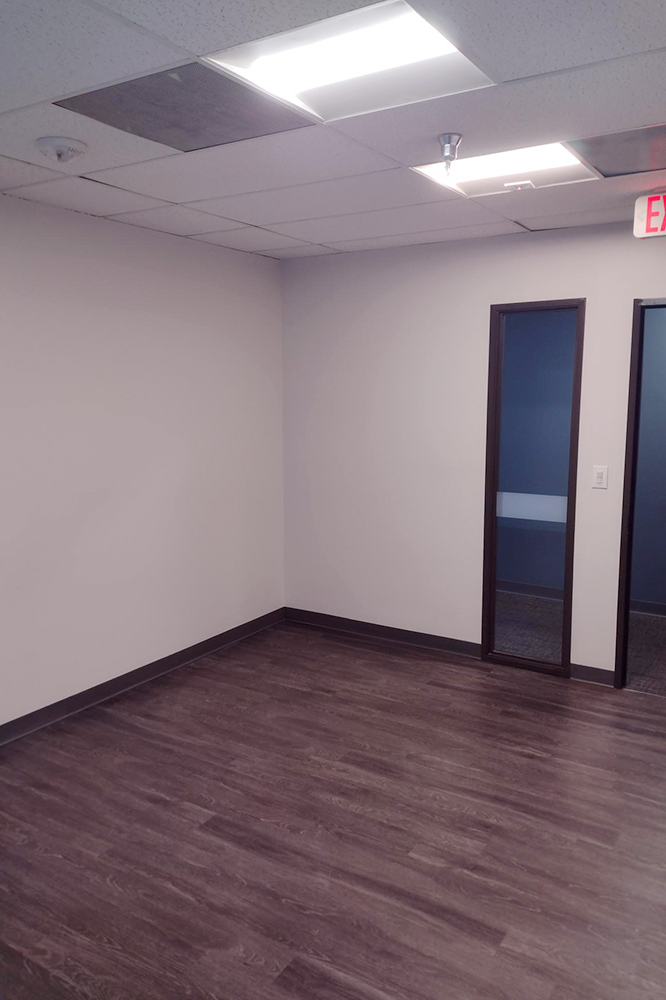 1-UI3107x57.jpg