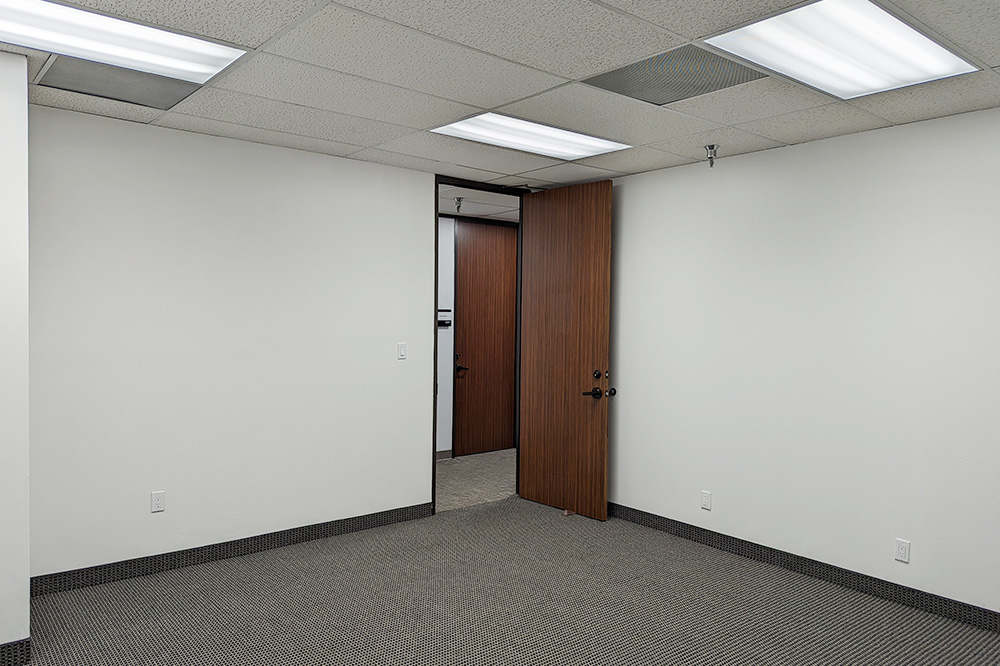 2351 W. Northwest Hwy - 57x3270-sm