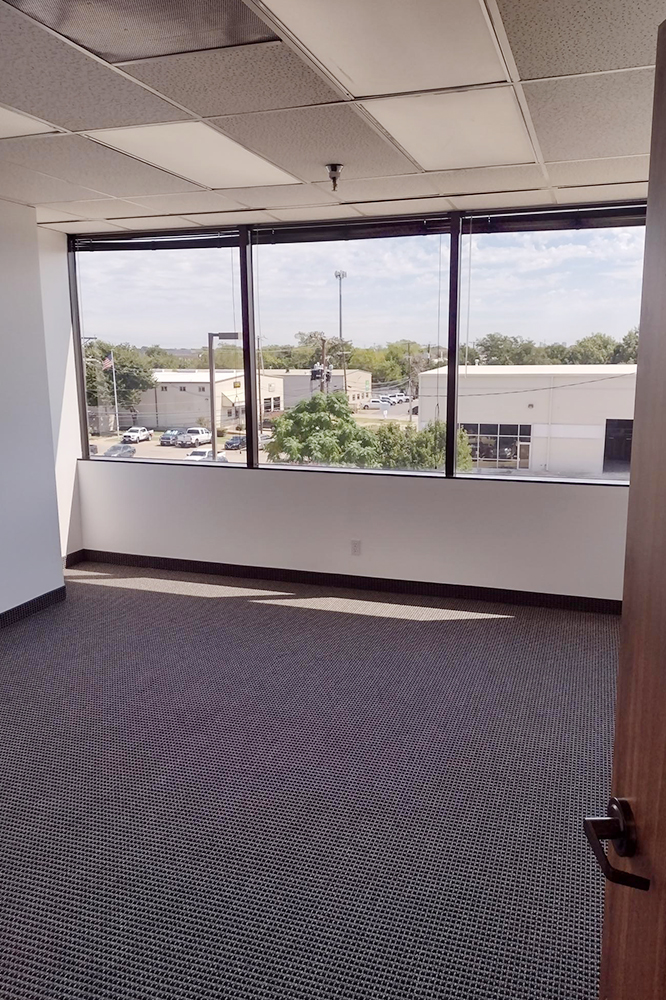 2351 W. Northwest Hwy - 57x3318-sm