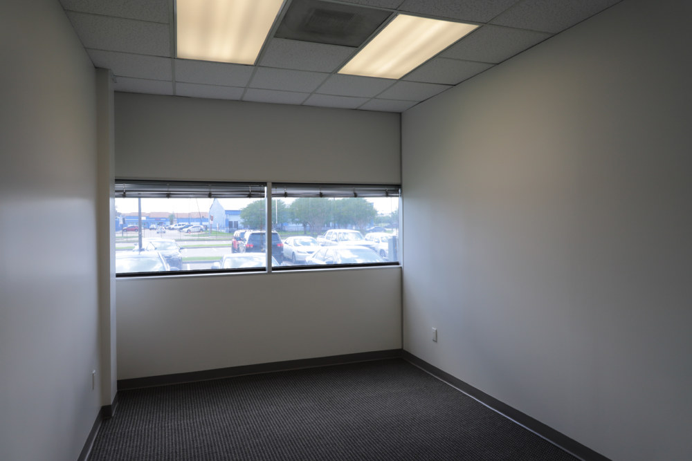 10039 Bissonnet Street - 71x111-sm