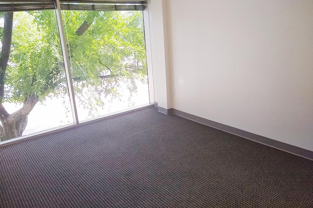 10039 Bissonnet Street - 71x228E-sm