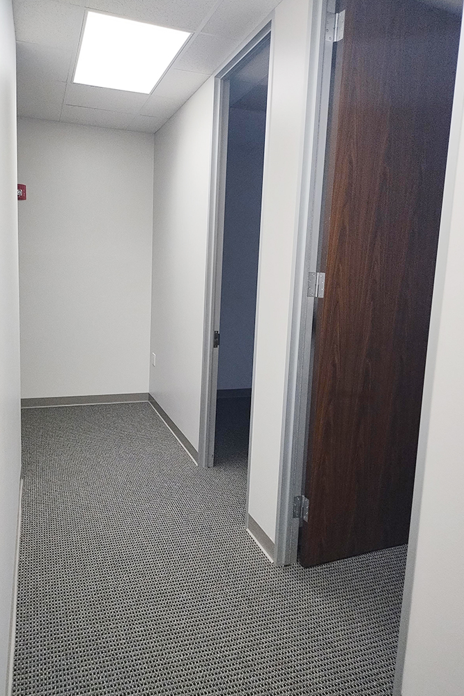 10039 Bissonnet Street - 71x310-sm