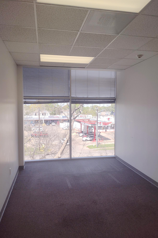 10039 Bissonnet Street - 71x334-sm