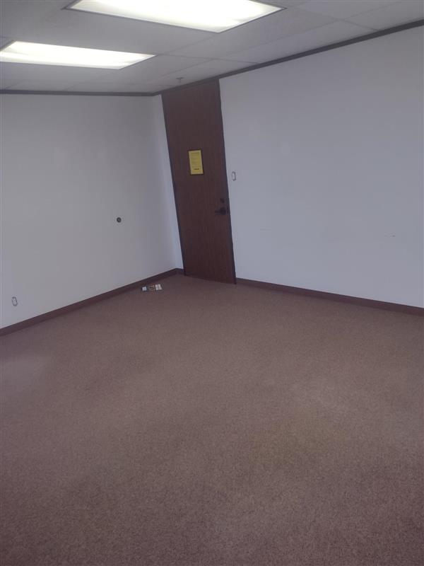 1120 NASA Parkway - 75x220N-sm